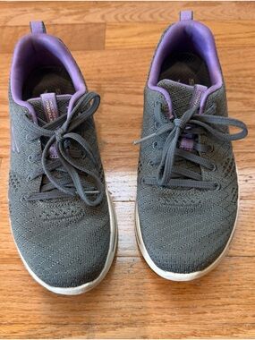 Skechers Womens Go Walk Arch
Fit Unify 124403 Gray Shoes Sneakers Size 6